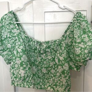 Xs Universal Thread green and white floral off the shoulder crop top
